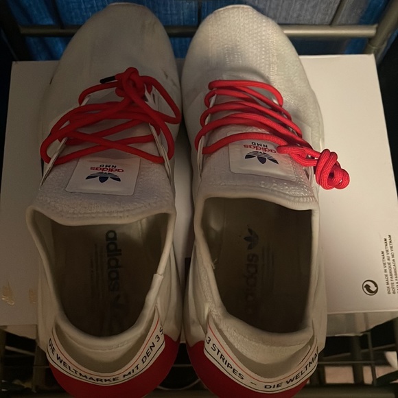 Nmd v2 - Picture 4 of 6